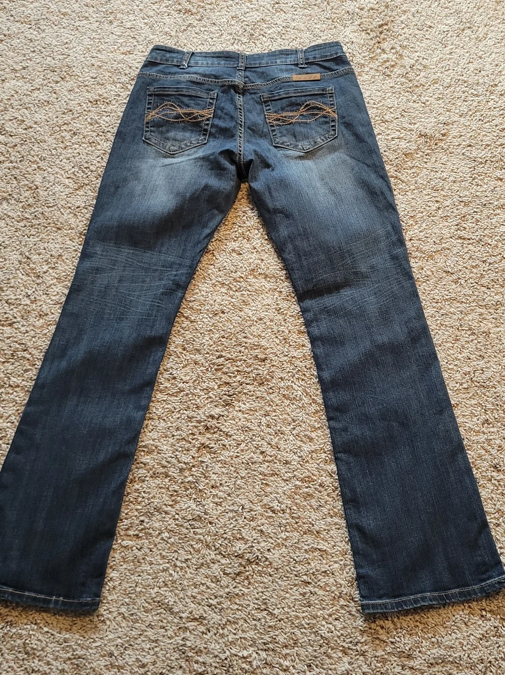 Cowgirl Tuff Jeans - Picture 2 of 8